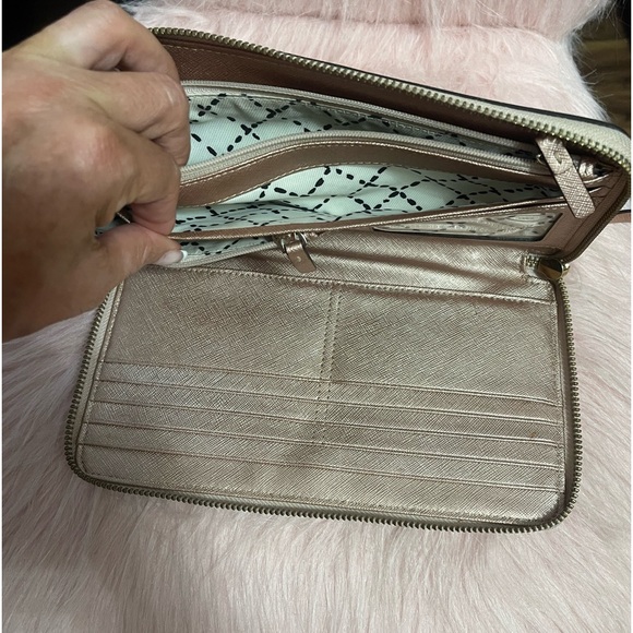 Kate Spade wallet - Picture 3 of 4